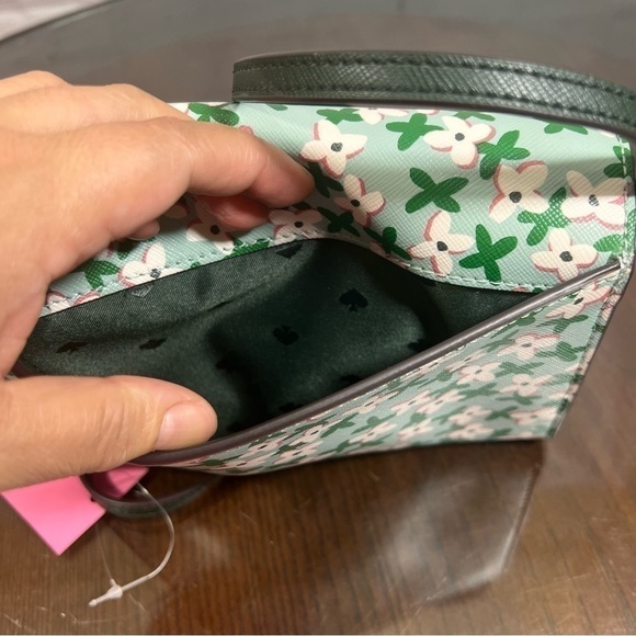 KATE SPADE NEW YORK DANA WALLET ON A STRING. Floral aphrodite nwt - Picture 7 of 16